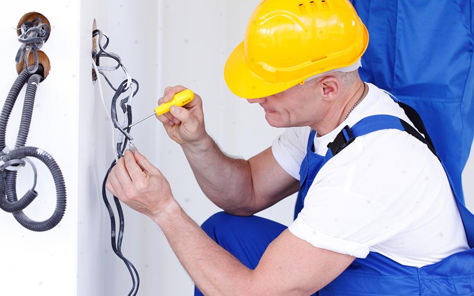 électricien de maintenance Montreuil