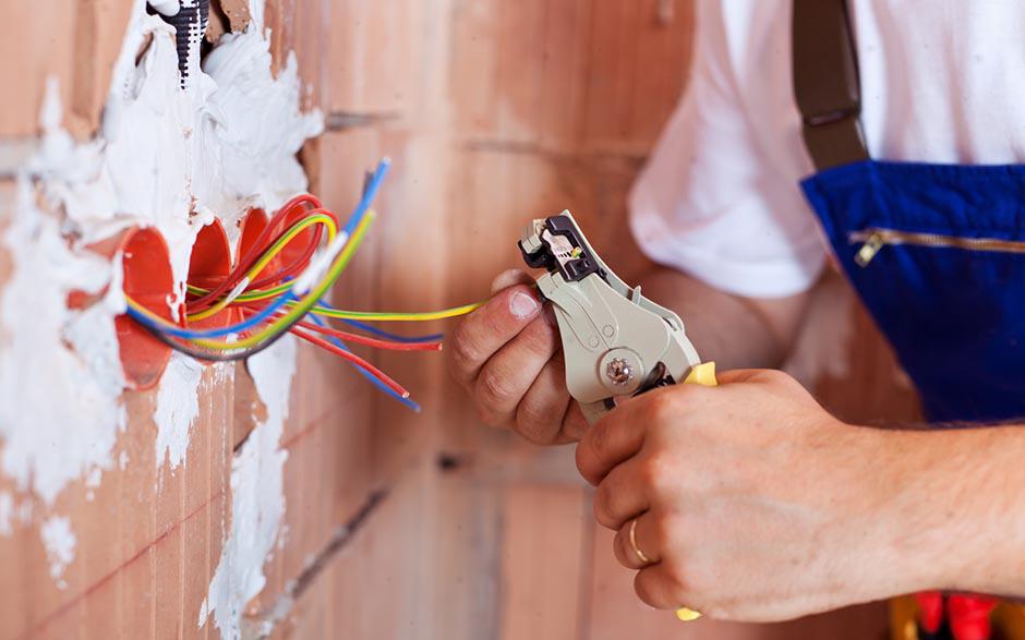 électricien de maintenance Montreuil